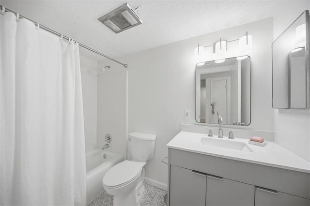 26 Arpege Way NW, Atlanta, GA 30327