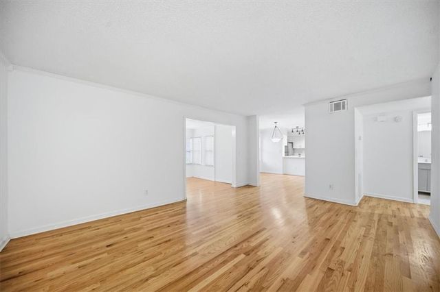 26 Arpege Way NW, Atlanta, GA 30327