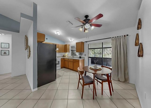 11722 LYNN BROOK CIRCLE, Seffner, FL 33584