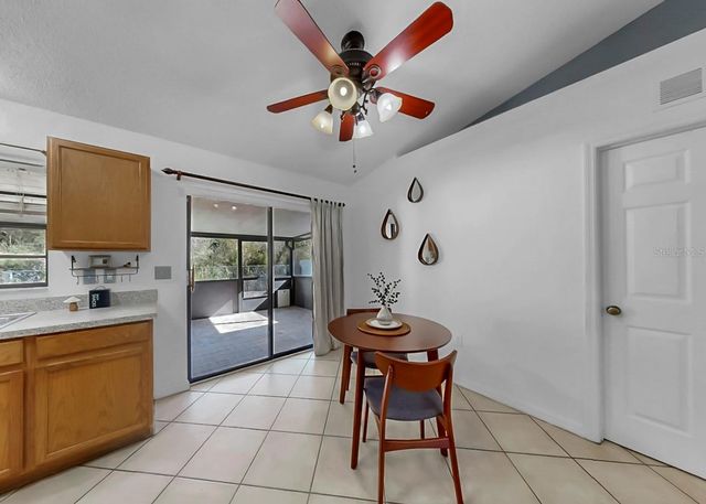 11722 LYNN BROOK CIRCLE, Seffner, FL 33584