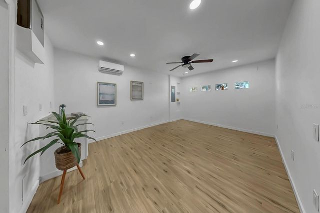 11722 LYNN BROOK CIRCLE, Seffner, FL 33584