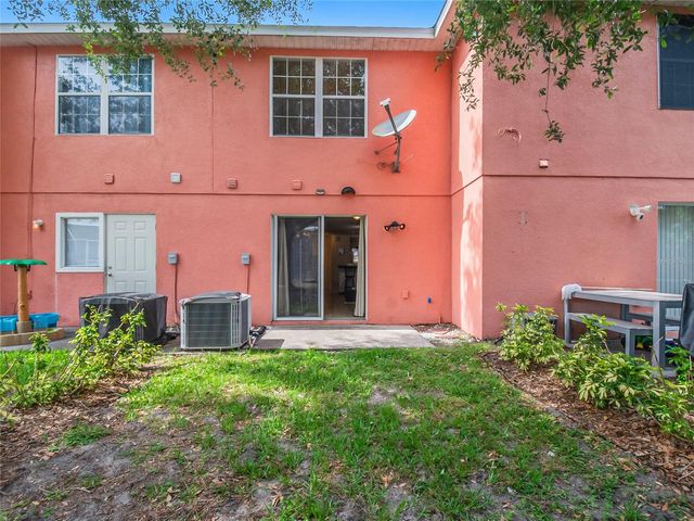 261 AUTUMN LANE 3, Kissimmee, FL 34743