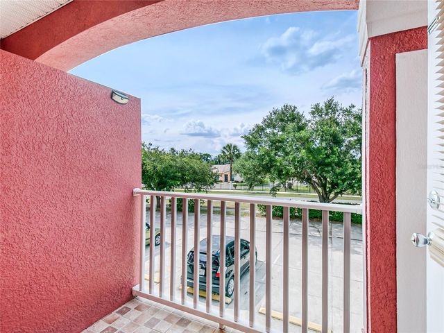 261 AUTUMN LANE 3, Kissimmee, FL 34743