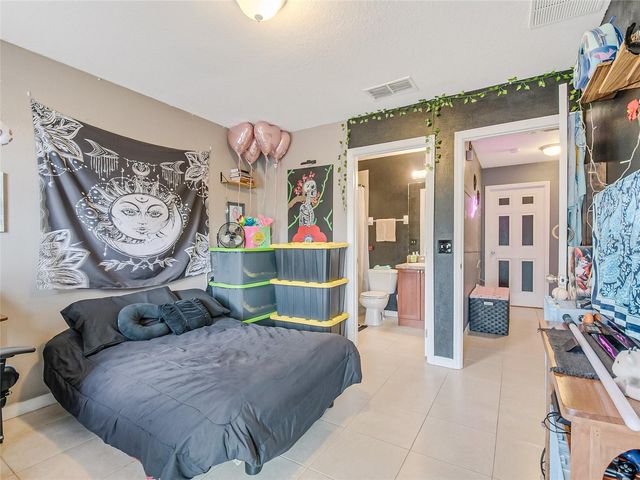 261 AUTUMN LANE 3, Kissimmee, FL 34743