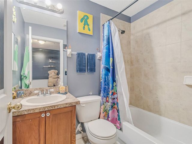 261 AUTUMN LANE 3, Kissimmee, FL 34743
