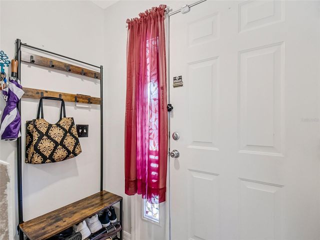 261 AUTUMN LANE 3, Kissimmee, FL 34743