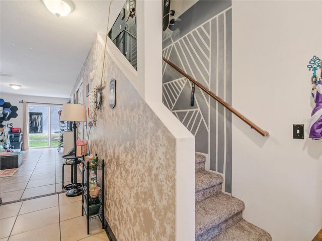 261 AUTUMN LANE 3, Kissimmee, FL 34743