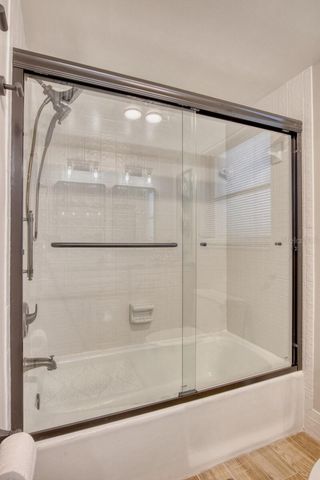 5640 GOLF POINTE DRIVE 101, Sarasota, FL 34243