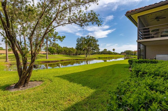 5640 GOLF POINTE DRIVE 101, Sarasota, FL 34243