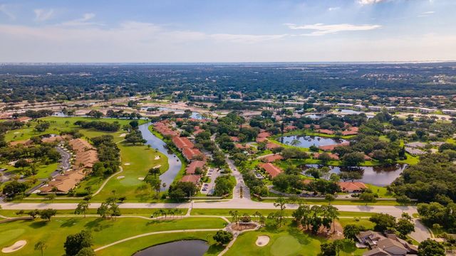 5640 GOLF POINTE DRIVE 101, Sarasota, FL 34243