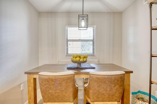 5640 GOLF POINTE DRIVE 101, Sarasota, FL 34243