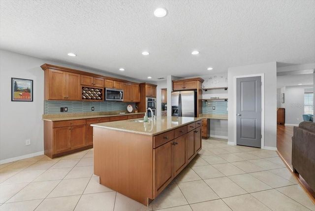 13871 EARPOD DRIVE, Orlando, FL 32828