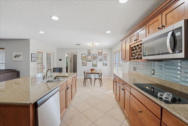 13871 EARPOD DRIVE, Orlando, FL 32828