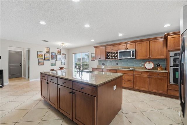 13871 EARPOD DRIVE, Orlando, FL 32828