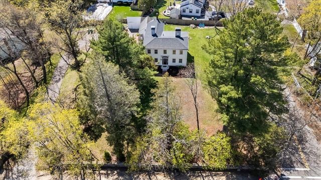 91 Washington St., Easton, MA 02356