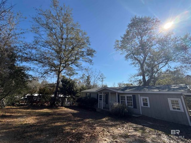 32 Slate Street, Atmore, AL 36502