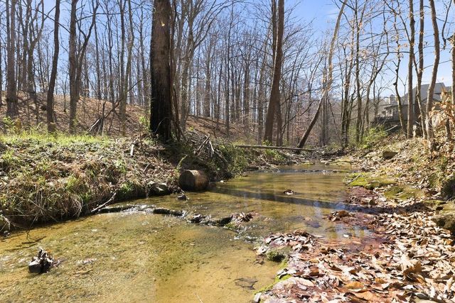 7166 Kyles Creek Dr, Fairview, TN 37062