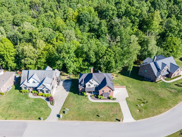 7166 Kyles Creek Dr, Fairview, TN 37062