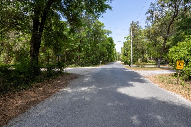 Lot X Piney Point Road, Freeport, FL 32439
