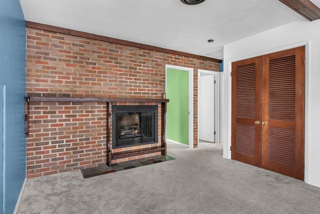 4083 Willow Street, Hobart, IN 46342