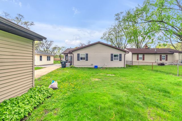 4083 Willow Street, Hobart, IN 46342