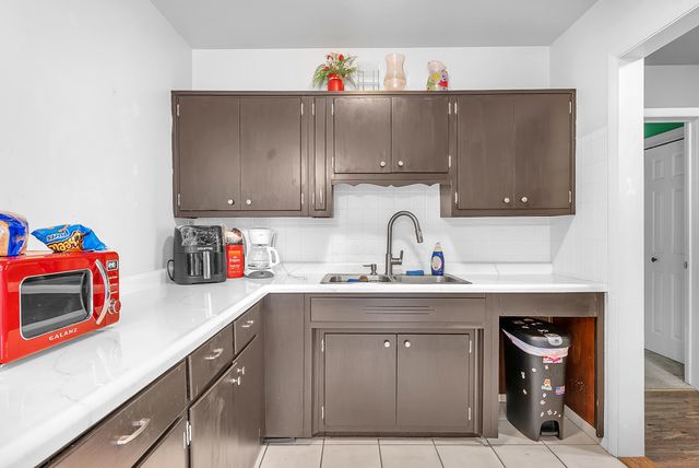 4083 Willow Street, Hobart, IN 46342