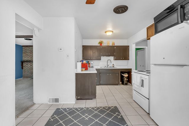 4083 Willow Street, Hobart, IN 46342