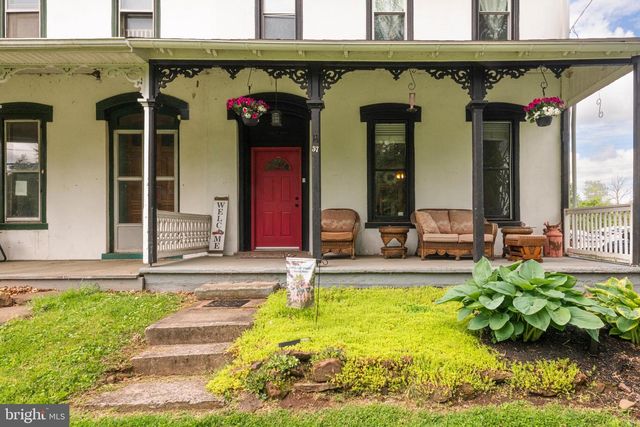 57 LONGVIEW RD, Royersford, PA 19468