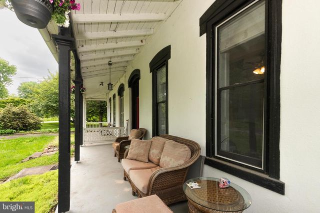 57 LONGVIEW RD, Royersford, PA 19468