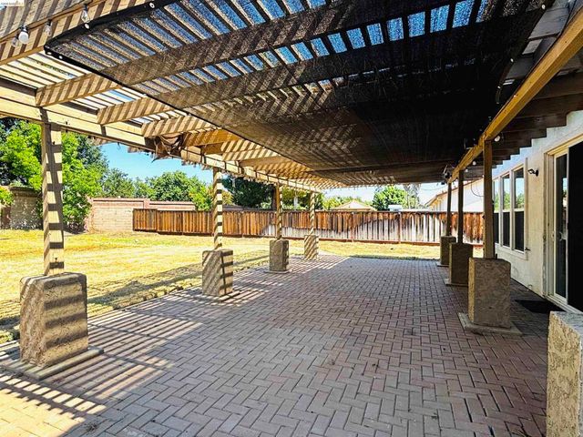 753 Sunshine Ct, Brentwood, CA 94513