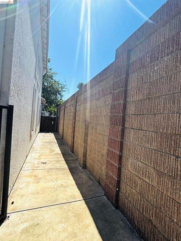 753 Sunshine Ct, Brentwood, CA 94513