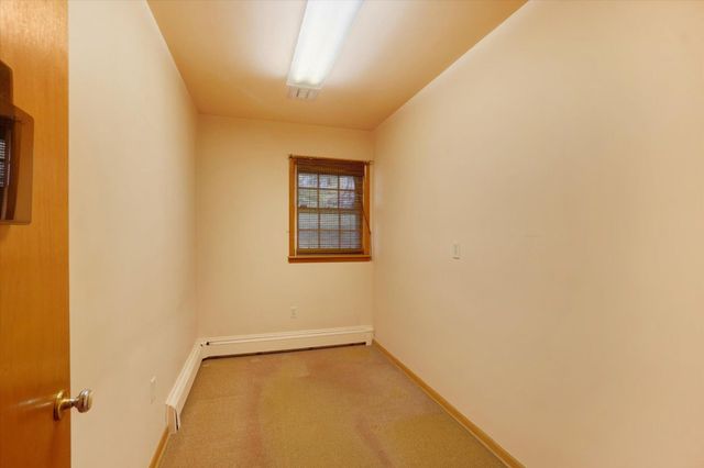 24 SPRINGWOOD AVE, Stewartstown, PA 17363
