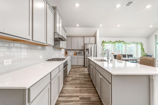 10039 Prairie Drive, Frisco, TX 75035