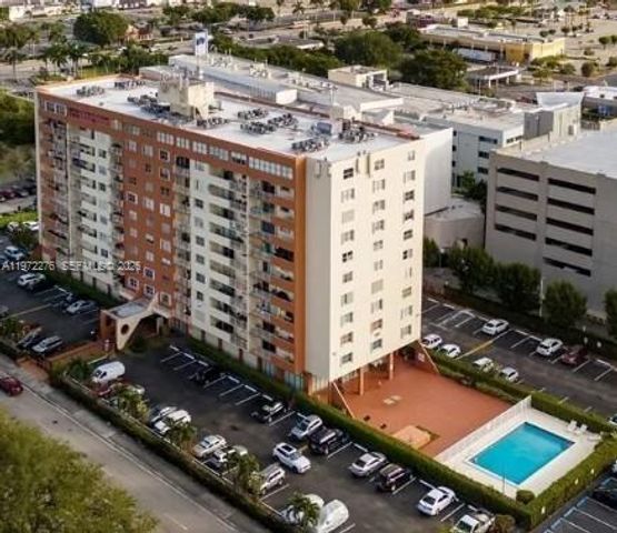 4675 W 18th Ct 409, Hialeah, FL 33012