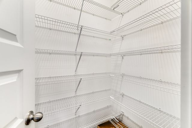 1321 Halter Park Dr, Gallatin, TN 37066