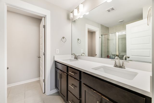 1321 Halter Park Dr, Gallatin, TN 37066