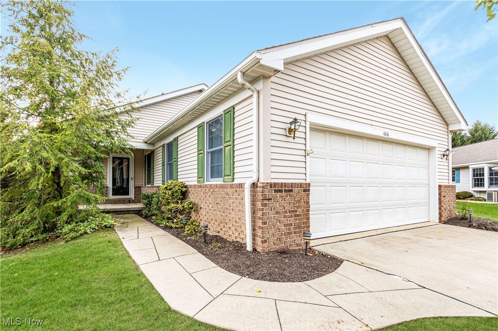 1016 Avian Court, Brunswick, OH 44212