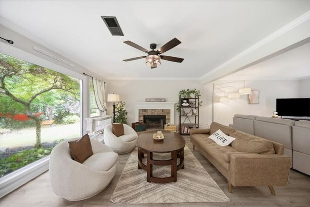45 Creekside Drive, Dallas, GA 30157