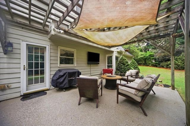 45 Creekside Drive, Dallas, GA 30157
