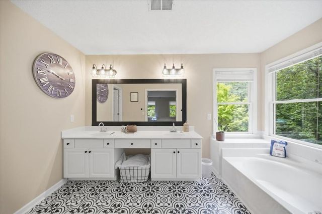 45 Creekside Drive, Dallas, GA 30157