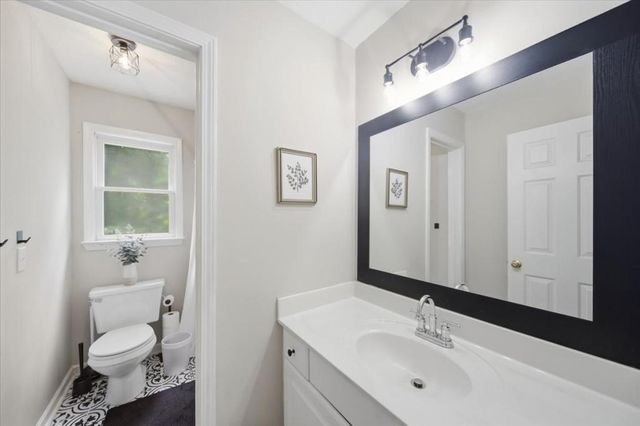 45 Creekside Drive, Dallas, GA 30157