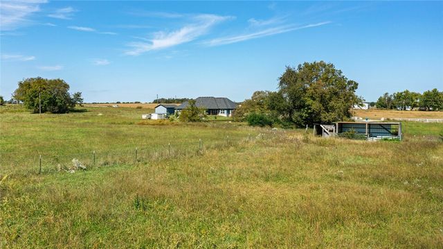 1257 Malone Road, Gentry, AR 72734