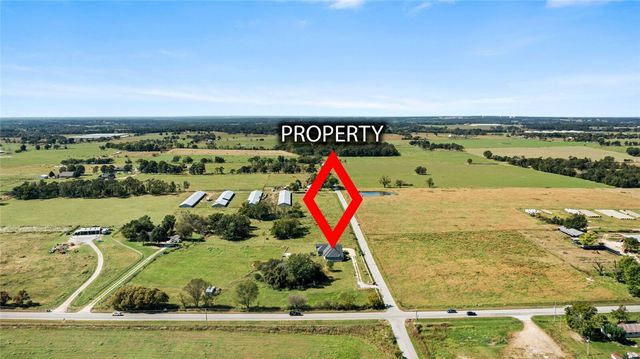 1257 Malone Road, Gentry, AR 72734