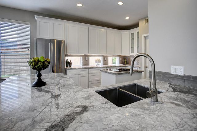 5630 Heather Run, Houston, TX 77041