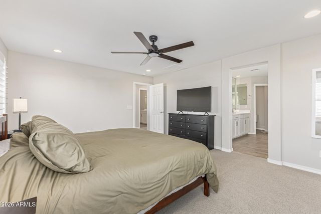 32426 N DAYLIGHT Drive, San Tan Valley, AZ 85144