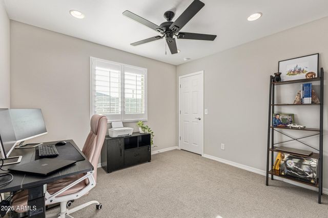 32426 N DAYLIGHT Drive, San Tan Valley, AZ 85144