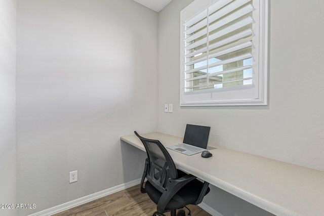 32426 N DAYLIGHT Drive, San Tan Valley, AZ 85144