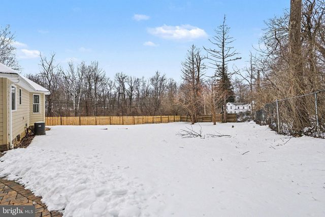 521 STONEY RUN RD, Dillsburg, PA 17019