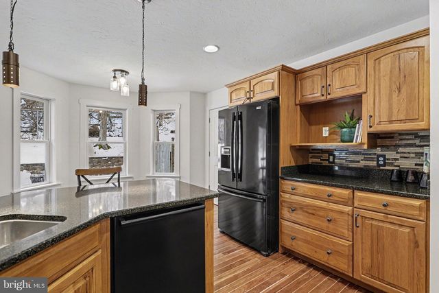 521 STONEY RUN RD, Dillsburg, PA 17019