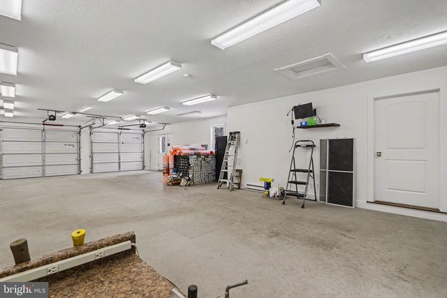 521 STONEY RUN RD, Dillsburg, PA 17019